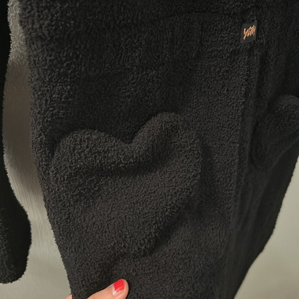 Yitty Cozy Black Onesie with Heart Pockets - Picture 9 of 12